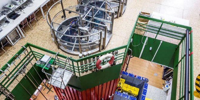 Remote Reactor Physics Exercises for Slovak students at the VR-1 Training Reactor of CTU in Prague